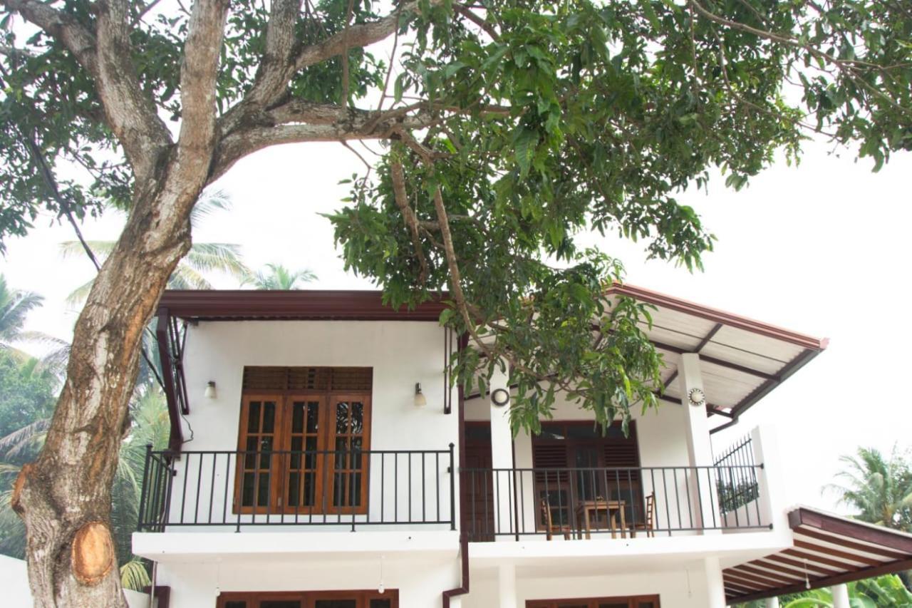 Sanmi Airport Resort Katunayaka Luaran gambar