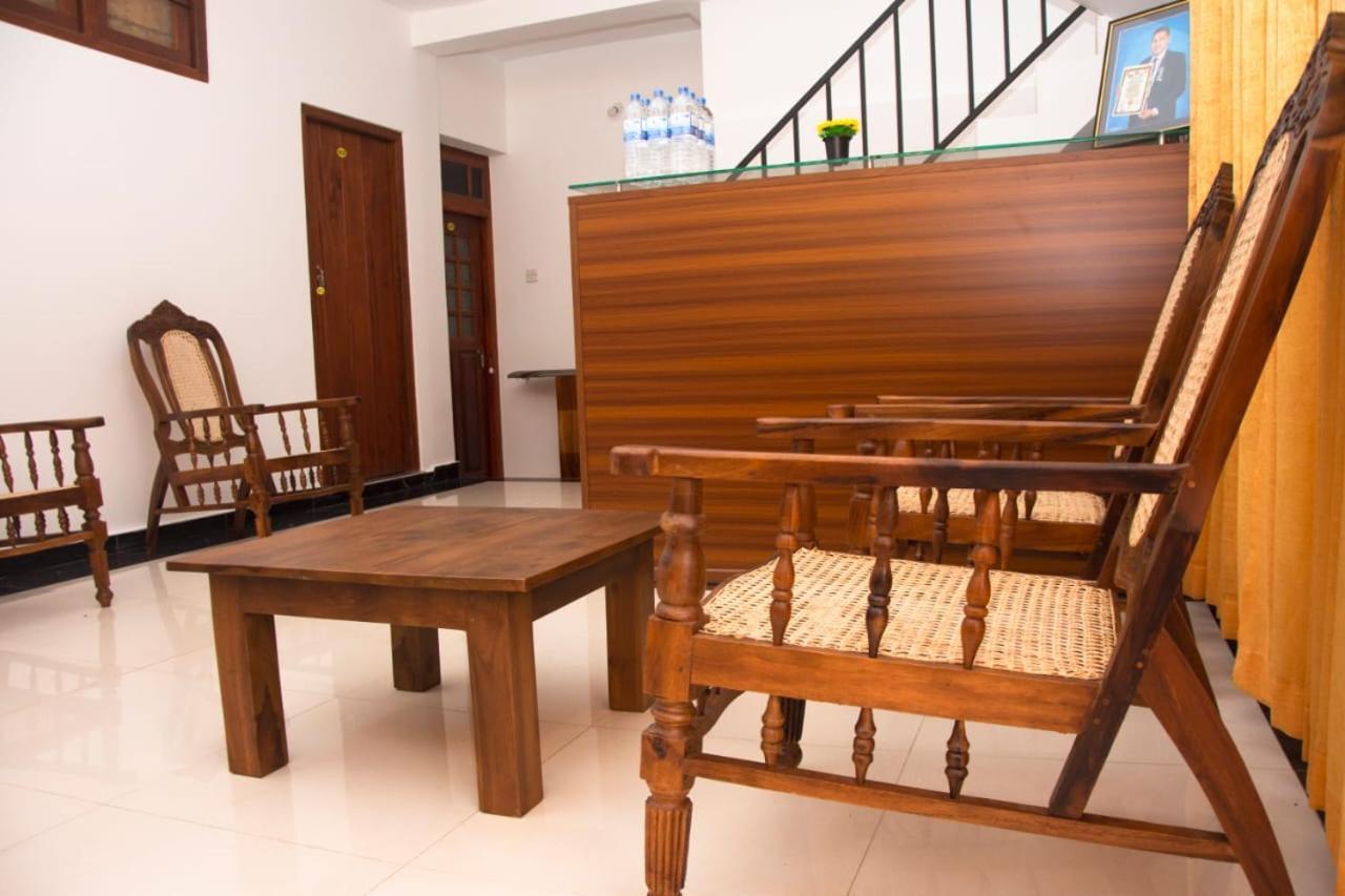 Sanmi Airport Resort Katunayaka Luaran gambar